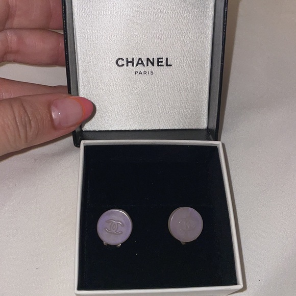 Chanel Iridescent Clip On Earrings with box 100% authentic - Picture 2 of 7